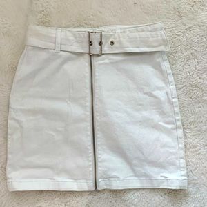 Papaya White Denim Zip Buckle Skirt